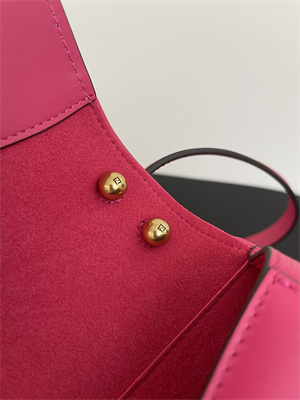 Fen.di C’mon Medium Fuchsia Leather Bag