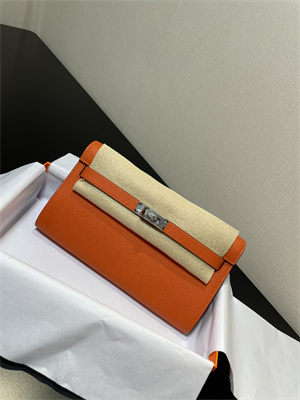 Kelly Classique To Go wallet Epsom Leather Silver Tone Metal In Orange Color HS