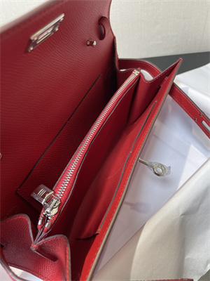 Kelly Classique To Go wallet Epsom Leather Silver Tone Metal In Red Color HS