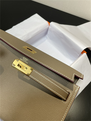 Kelly Classique To Go wallet Epsom Leather Gold Tone Metal In Etoupe Color  HS