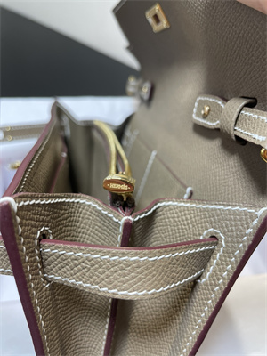 Kelly Classique To Go wallet Epsom Leather Gold Tone Metal In Etoupe Color  HS