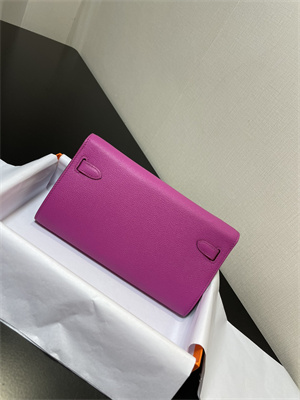 Kelly Classique To Go wallet Epsom Leather Gold Tone Metal In Magnolia Color HS