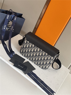 Di.or Small Saddle Messenger Bag With Flap Beige and Black Oblique Jacquard With Black Grained Calfskin