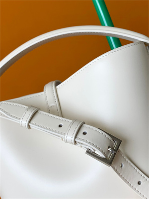 Y.S.L LE 37 SMALL In White Shinny Leather Bucket Bag