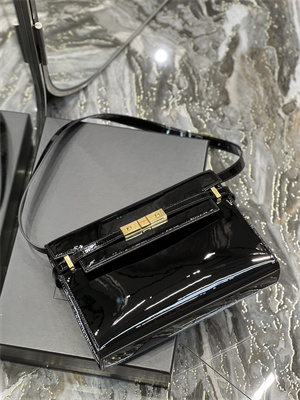 Y.S.L MANHATTAN Shoulder Bag In Black Patent Leather