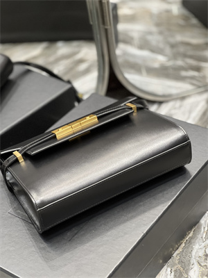 y.s.l manhattan small shoulder bag in box Sa**t Lau*nt black color