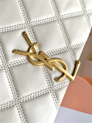 Y.S.L BECKY CHAIN WALLET IN White QUILTED LAMBSKIN Gold Tone Metal