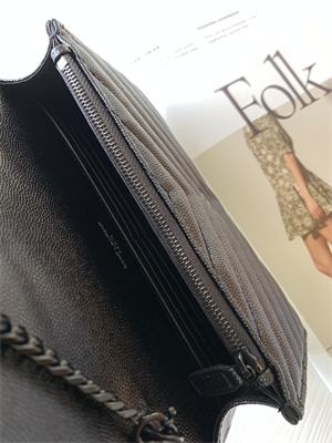 Y.S.L CASSANDRA ENVELOPE CHAIN WALLET IN GRAIN DEPOUDRE LEATHER Black Color Black Tone Metal