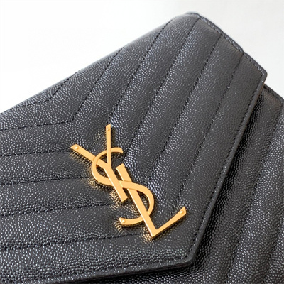 Y.S.L CASSANDRA MATELASS?? FLAP POUCH IN GRAIN DE POUDRE EMBOSSED LEATHER Black Color Gold Tone Metal