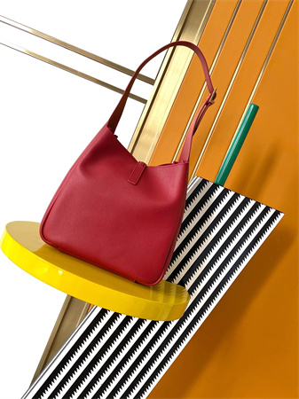 y.s.l le 5 a 7 S*pple small hobo bag in red leather