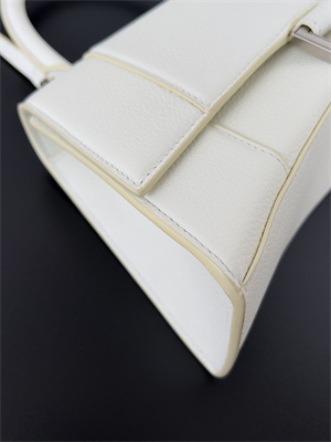 Women’s Hourglass Small Handbag Grained Calfskin In White