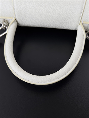 Women’s Hourglass Small Handbag Grained Calfskin In White