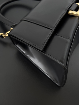 Women’s Hourglass Small Handbag Shiny Box Calfskin In Black