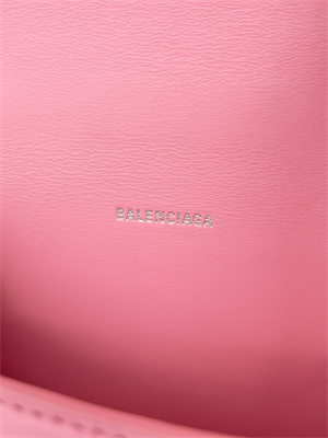 Women’s Hourglass XS Handbag Crocodile Embossed In Pink-Silver