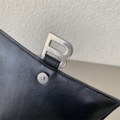 Women’s Hourglass XS Handbag Grained Calfskin In Black-Silver