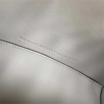 Women’s Hourglass XS Handbag Crocodile Embossed In Grey-Silver