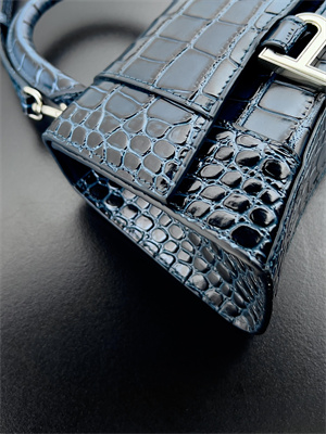 Women’s Hourglass XS Handbag Crocodile Embossed In Navy-Silver