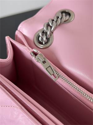 Women’s CRUSH Small Chain Bag Quilted In Pink Crushed Calfskin