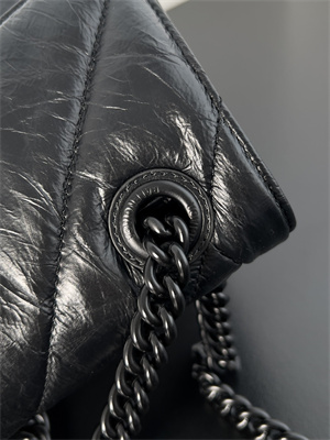 Women’s CRUSH Small Chain Bag Quilted In Black Crushed Calfskin