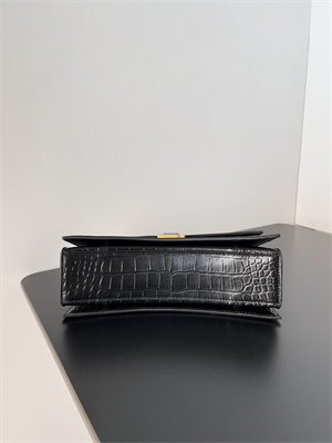 Women’s CRUSH Small Chain Bag Crocodile Embossed In Black