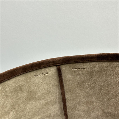 T*e R0w park n/s medium tote bag dk brown suede