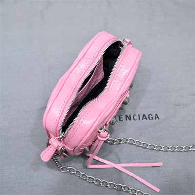 Women’s Le Cagole Heart Mini Bag In Arena Lambskin Pink Color