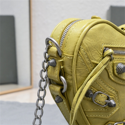 Women’s Le Cagole Heart Mini Bag In Arena Lambskin Greenish Yellow Color