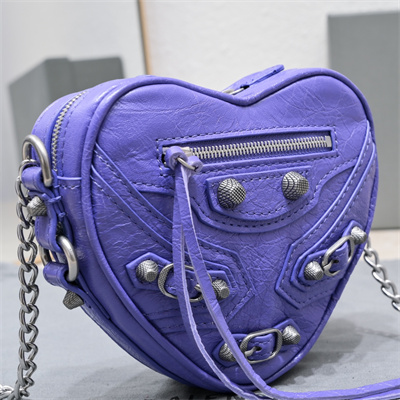 Women’s Le Cagole Heart Mini Bag In Arena Lambskin Purple Color