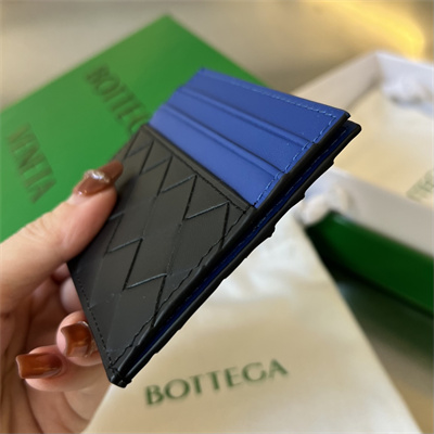 BV Card holder In Calfskin Leather Black/Cobalt Blue