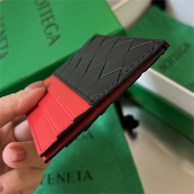 BV Card holder In Calfskin Leather Black/Red