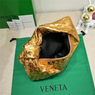 BV Teen Jodie In Lambskin Leather Gold Color