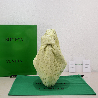 BV Teen Jodie In Suede Ice Cream Color