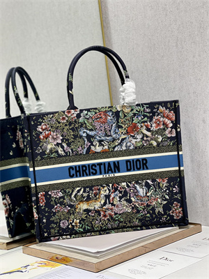 CD Large Book Tote D-Constellation Embroidery Black Multicolor