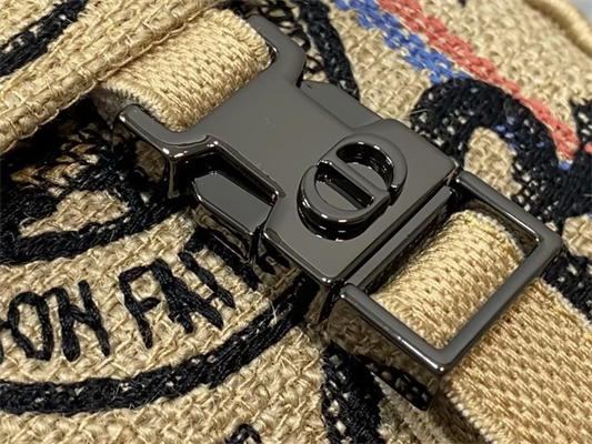 CD Small Camp Bag Jute Canvas Embroidered With Di.or Union Motif