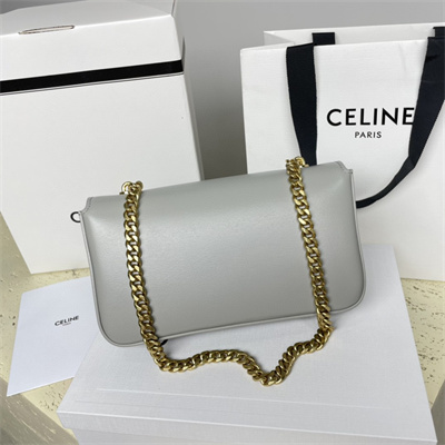 Ce**e chain shoulder bag cuir triomphe in shiny calfskin light grey
