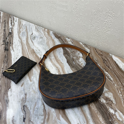 Ce**e ava bag in triomphe canvas and calfskin tan