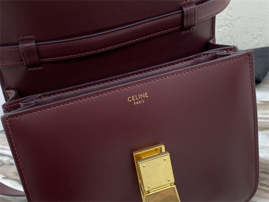 Ce**e teen classic box bag in bordeaux box calfskin leather