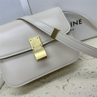 Ce**e teen classic box bag in chalk box calfskin leather