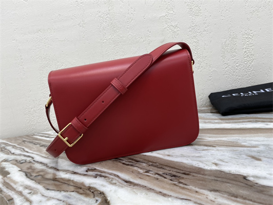 Ce**e classique triomphe bag in shiny calfskin red color