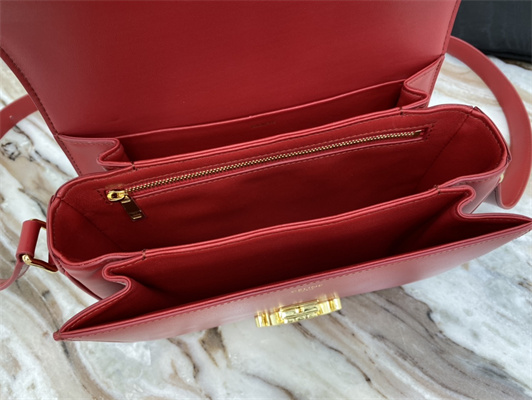 Ce**e classique triomphe bag in shiny calfskin red color