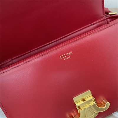 Ce**e teen triomphe bag in shiny calfskin bordeaux color