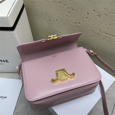 Ce**e teen triomphe bag in shiny calfskin pink color