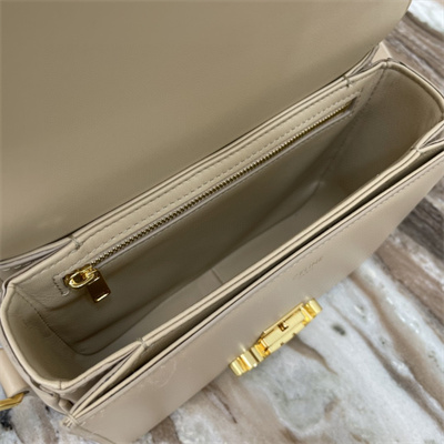 Ce**e teen triomphe bag in shiny calfskin light beige color