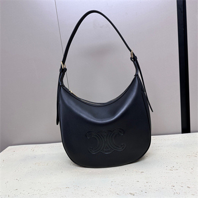 ce**e medium heloise bag cuir triomphe in S*pple calfskin black