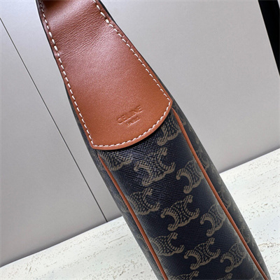 Ce**e medium heloise bag cuir triomphe in triomphe canvas and calfskin tan