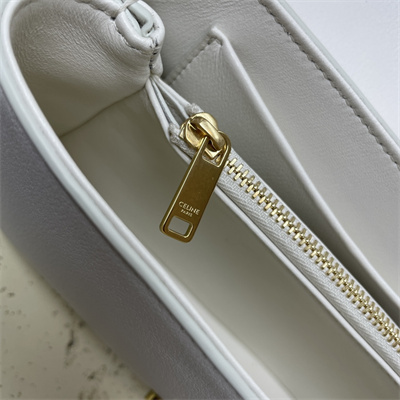 ce**e teen victoire bag in S*pple calfskin white