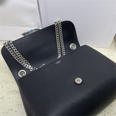 ce**e medium victoire bag in S*pple calfskin black/silver