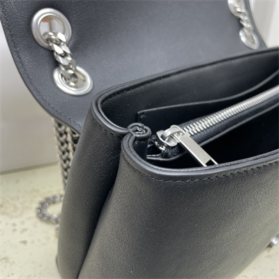 ce**e medium victoire bag in S*pple calfskin black/silver