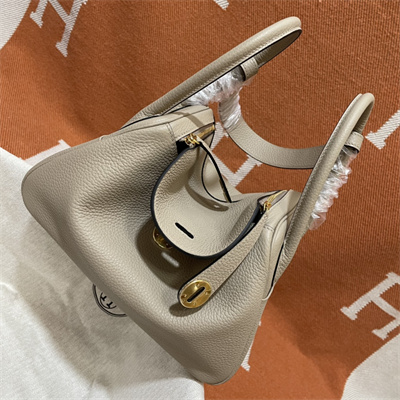 Lindy Bag Taurillon Clemence Leather 26/30CM Gold Tone Metal In Tourterelle Color HS