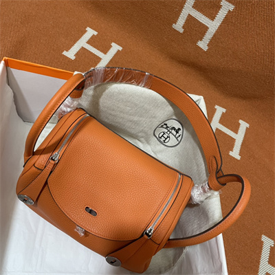 Lindy Bag Taurillon Clemence Leather 26/30CM Silver Tone Metal In Orange Color HS
